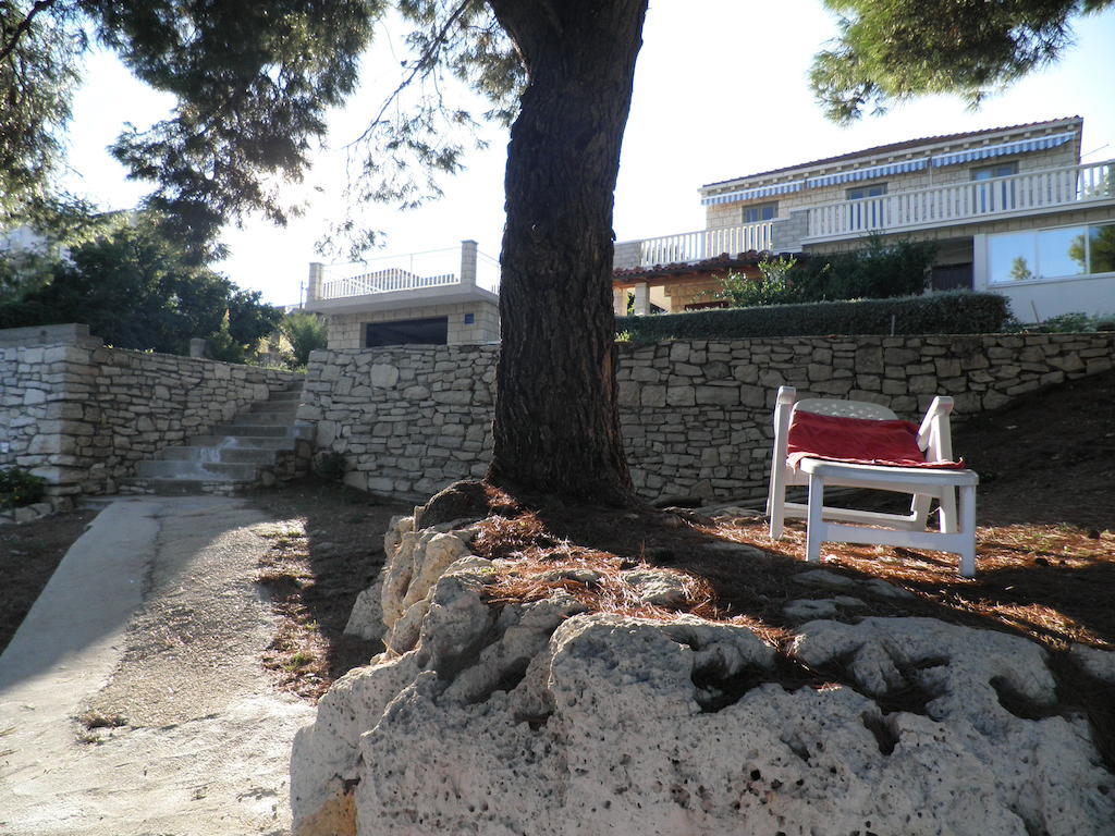 Apartments Holiday Lumbarda Habitación foto