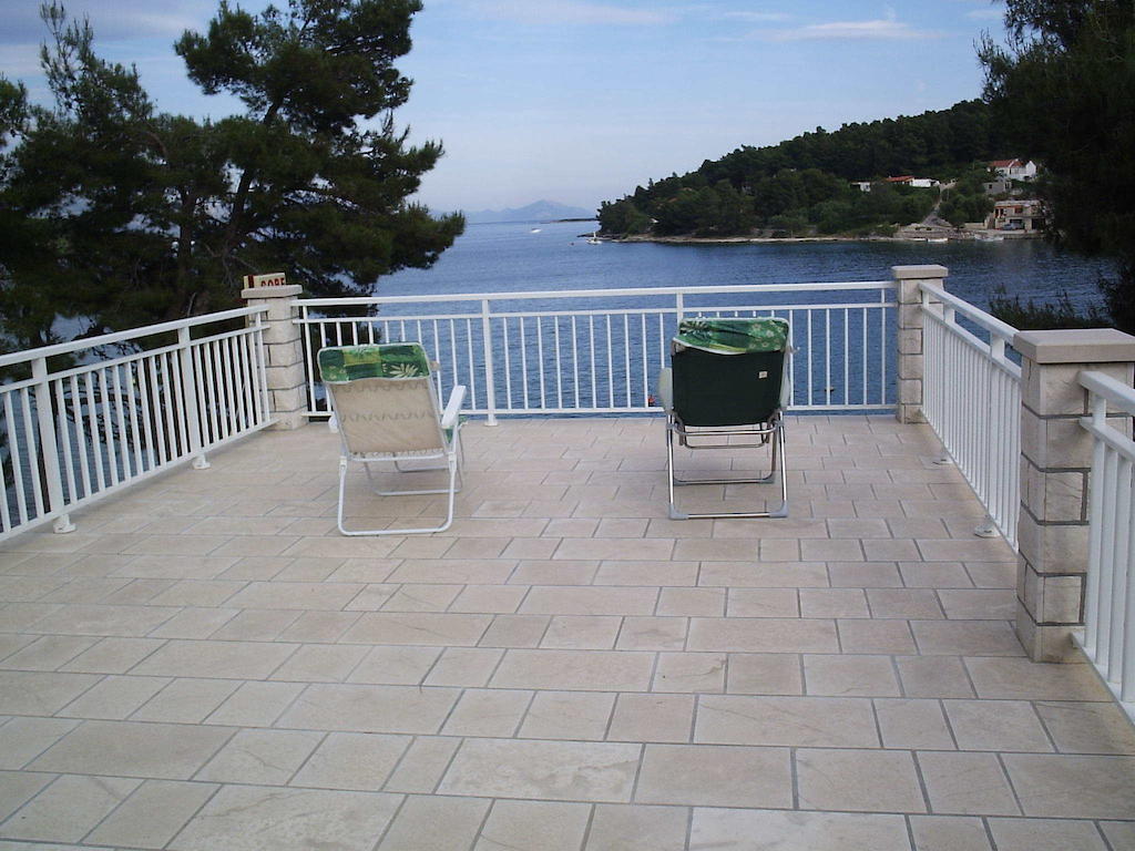 Apartments Holiday Lumbarda Habitación foto